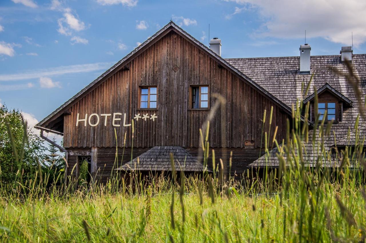 Karczma Regionalna Hotel Goscinna Chata Wysowa-Zdroj Exterior photo